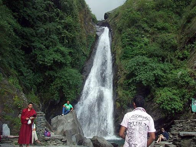 Waterfall at Bhagsunag