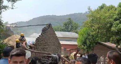 Father Dies Cowshed Fire