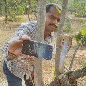 selfi-is-danger