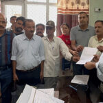 जोगिन्दरनगर शहर में सीवरेज लीकेज को लेकर मुख्यमंत्री को सौंपा ज्ञापन cm