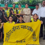 tikroo-girls-runner-up-in-badminton