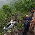 car-accident-gorge
