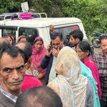 बुधवार को आपदाग्रस्त क्षेत्रों में मौके पर पहुंचे जीवन ठाकुर jeevan-thakur-disaster-area-visit