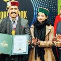 ब्रिटिश संसद में मंत्री विक्रमादित्य सिंह सर्टिफिकेट ऑफ एक्सीलेंस से सम्मानित vikramaditya-honoured-in-london