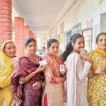 मंडी जिला में 79.65 फीसदी मतदाताओं ने चुने 198 प्रधान 27md13-27-copy
