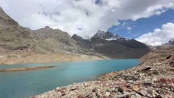 हिमाचल की घेपन घाट झील बढ़ा रही खतरा, 33 साल में 178 फीसदी बढ़ा क्षेत्रफल
