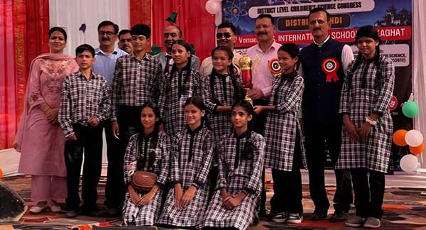 जिला स्तरीय साइंस कांग्रेस प्रतियोगिता में छाए सेरु स्कूल के विद्यार्थी